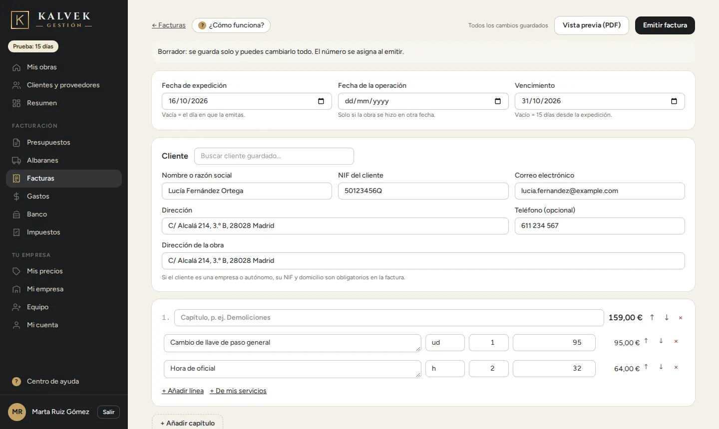 Una factura en borrador con sus fechas y los botones Vista previa y Emitir factura.